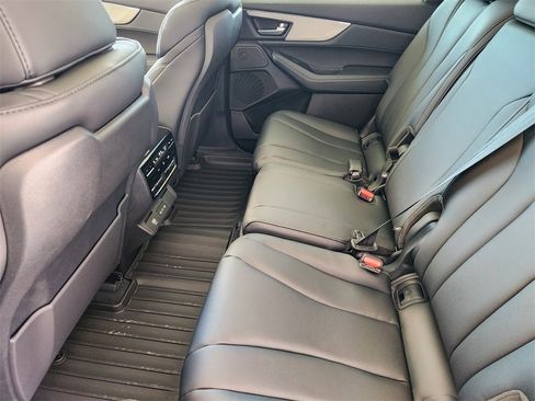 New 2026 Acura MDX SH-AWD image 32