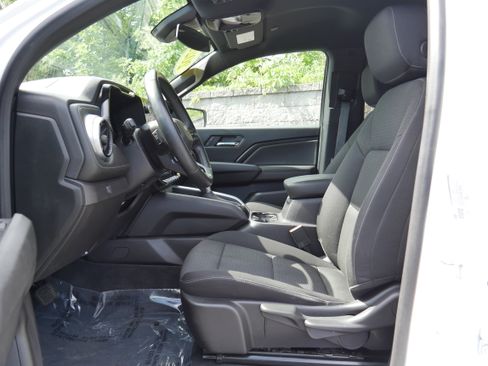 Certified 2023 Chevrolet Colorado LT w/ LT Convenience Package AWD/4WD image 14