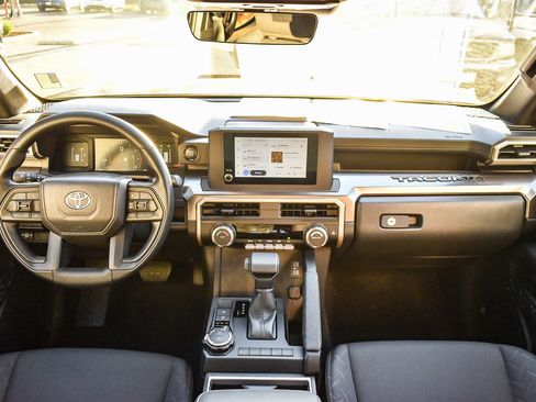 Used 2025 Toyota Tacoma SR5 image 14