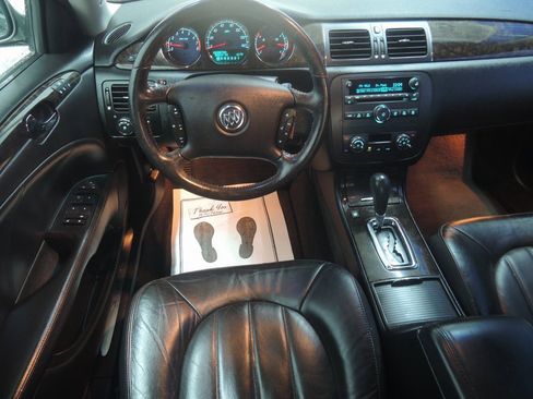Used 2006 Buick Lucerne CXS w/ Driver Confidence Package image 13