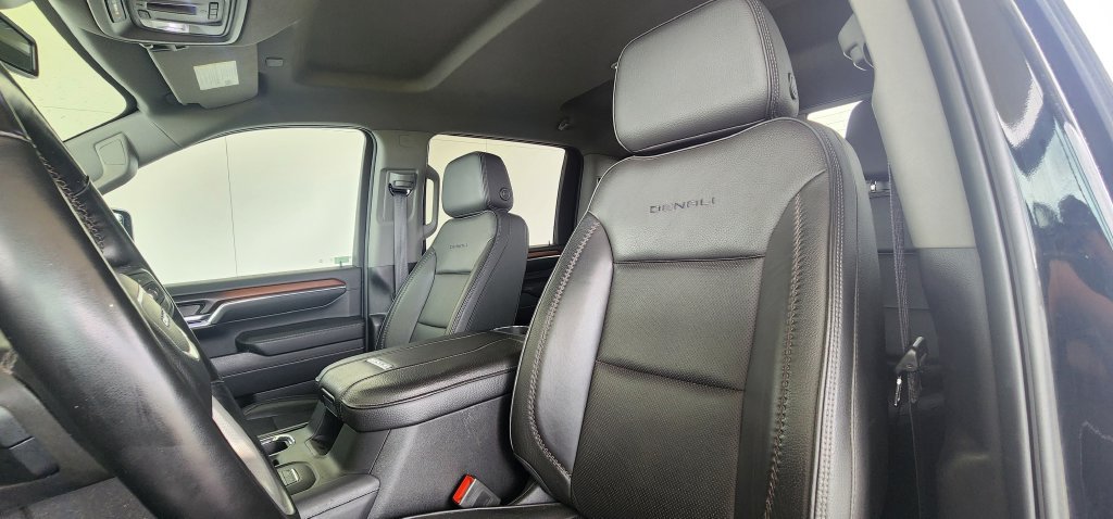 Used 2024 GMC Sierra 2500 Denali AWD/4WD image 15