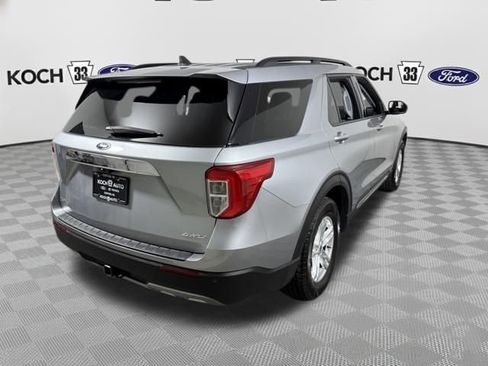 Used 2023 Ford Explorer XLT w/ Equipment Group 202A image 7