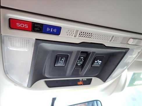 Used 2020 Subaru Forester Touring image 28