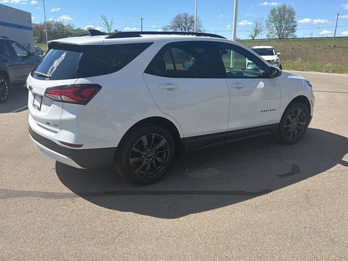 Used 2024 Chevrolet Equinox RS AWD/4WD image 5