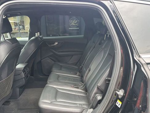 Used 2017 Audi Q7 2.0T Premium AWD/4WD image 6