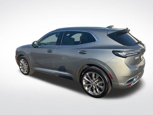 Used 2023 Buick Envision Avenir image 3