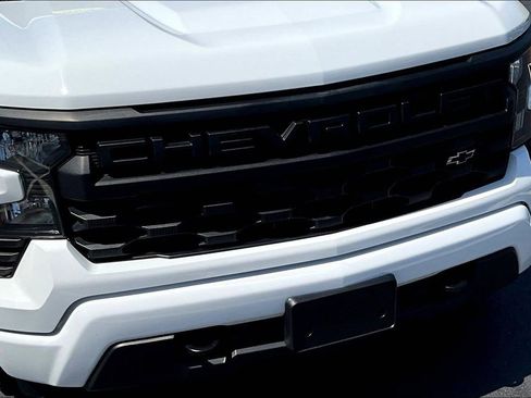 Used 2023 Chevrolet Silverado 1500 Custom w/ LPO, Dark Essentials Package AWD/4WD image 31