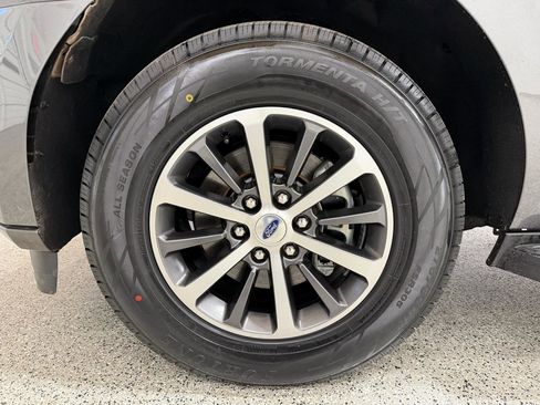 Used 2021 Ford Expedition XLT AWD/4WD image 9