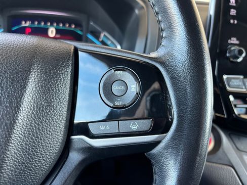 Used 2018 Honda Odyssey EX-L image 12