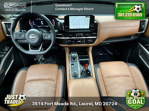 Used 2025 Nissan Pathfinder Platinum w/ Cargo Package AWD/4WD image 16
