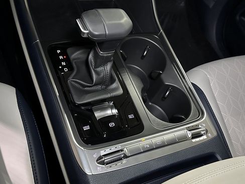 New 2025 Kia Carnival SX image 29