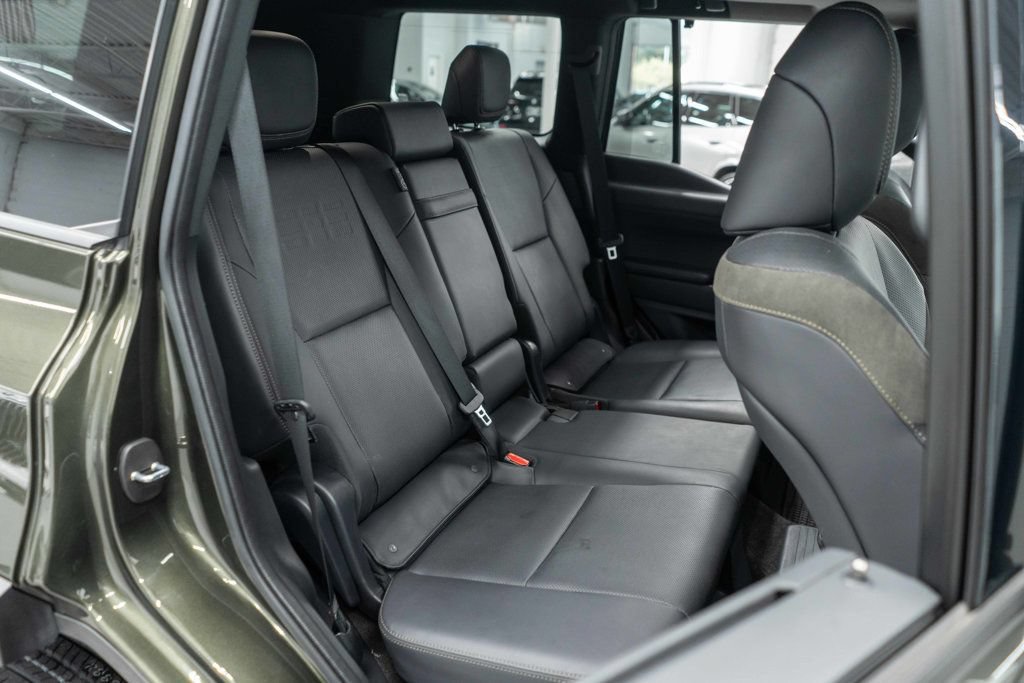 Used 2024 Lexus GX 550 AWD/4WD image 13
