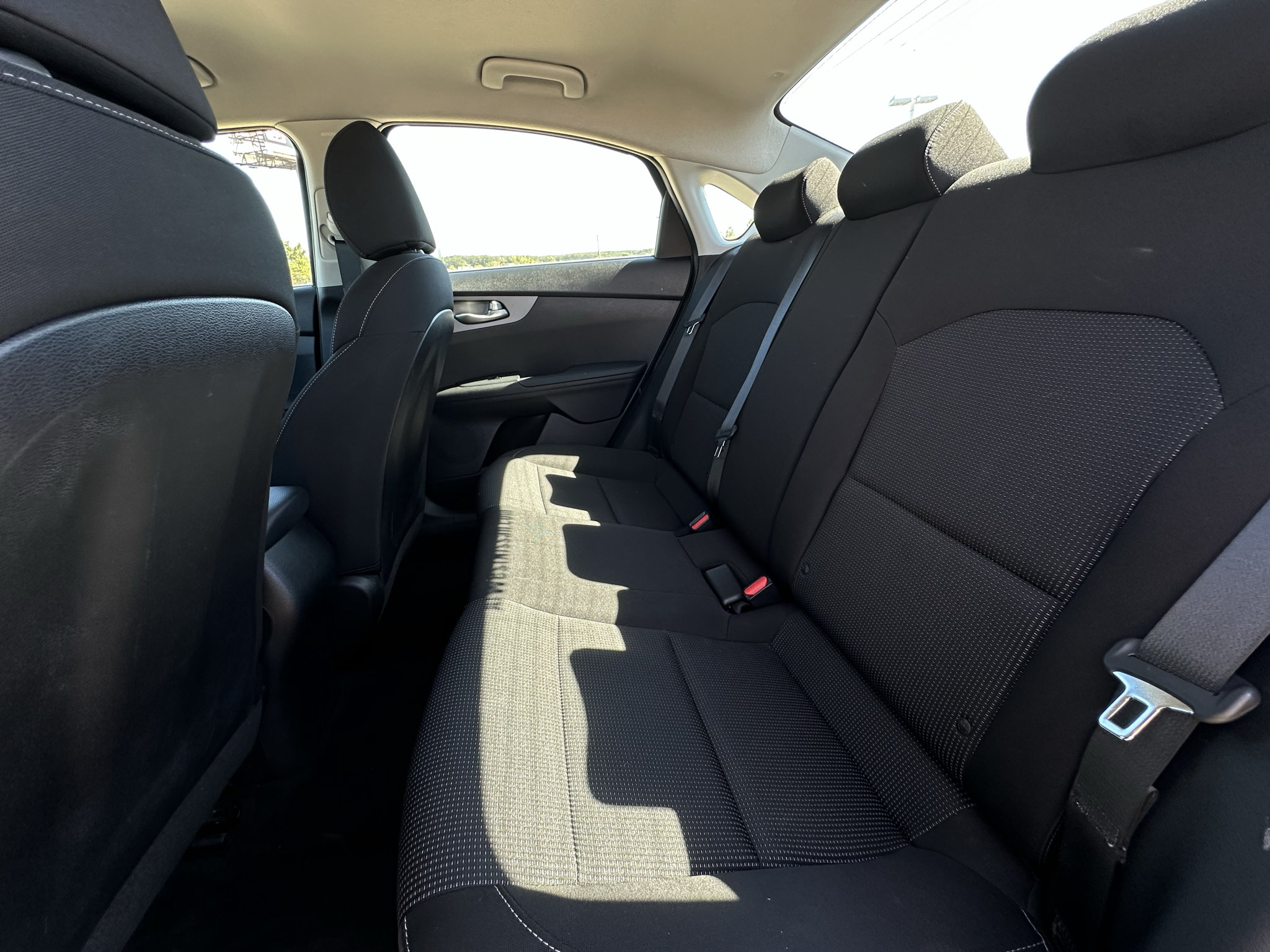 Used 2021 Kia Forte LXS FWD image 12