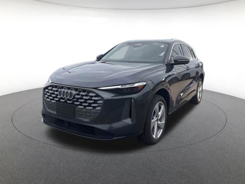 New 2025 Audi Q5 Premium Plus image 1