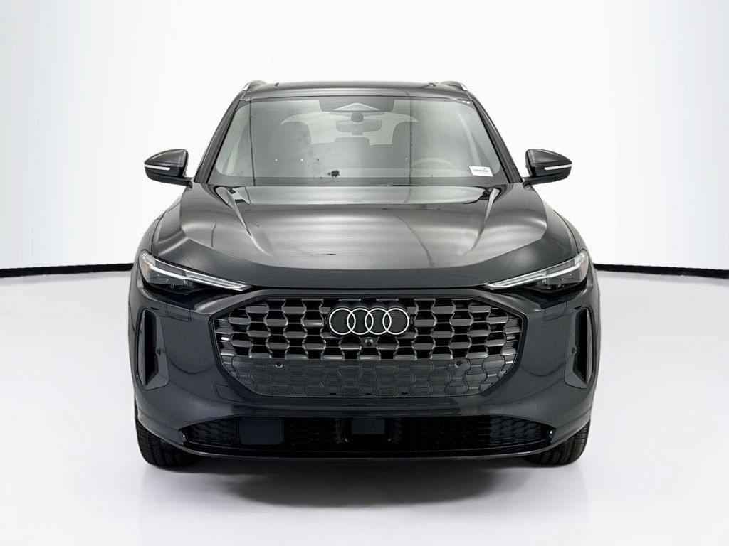 Used 2026 Audi Q5 Premium Plus w/ Premium Plus AWD/4WD image 2