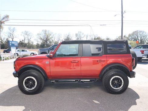 Certified 2022 Ford Bronco Outer Banks w/ Sasquatch Package image 7