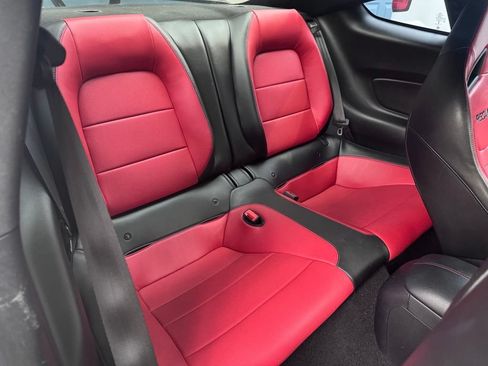 Used 2019 Ford Mustang Premium w/ Ecoboost Performance Package RWD image 3