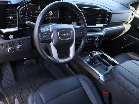 Certified 2023 GMC Sierra 1500 SLT image 11