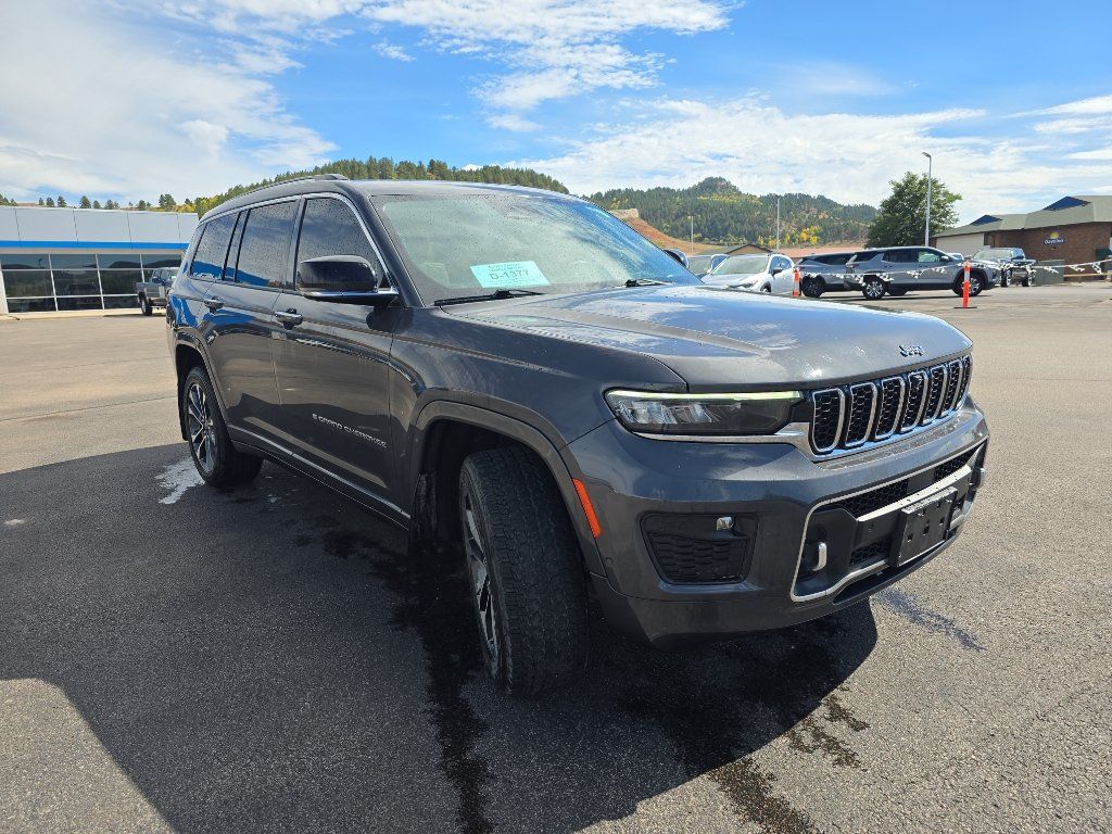 Used 2021 Jeep Grand Cherokee L Overland w/ Advanced Protech Group III AWD/4WD image 4