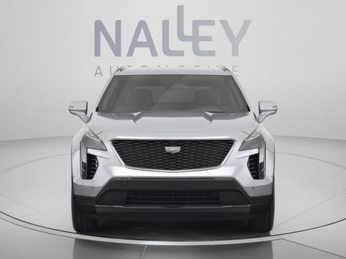 Used 2022 Cadillac XT4 Premium Luxury w/ Technology Package AWD/4WD image 8