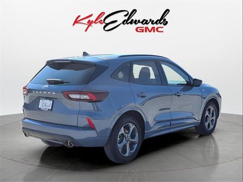 Used 2024 Ford Escape ST-Line image 5