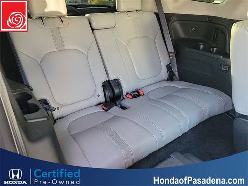 Certified 2023 Honda Pilot Touring image 27