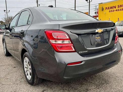 Used 2017 Chevrolet Sonic LS image 6