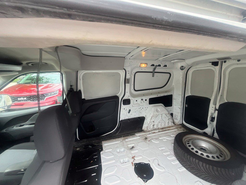 Used 2016 RAM ProMaster City Tradesman w/ Rear Back-up Camera Group FWD image 28