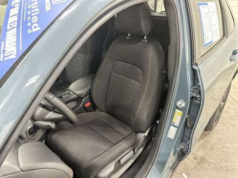 Used 2025 Honda HR-V Sport image 13