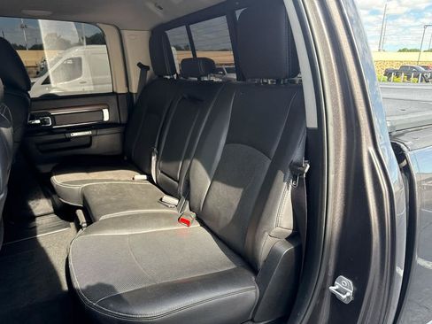 Used 2015 RAM 1500 Laramie AWD/4WD image 20