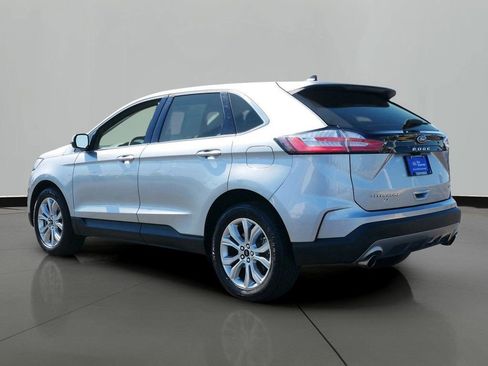 Certified 2024 Ford Edge Titanium image 2