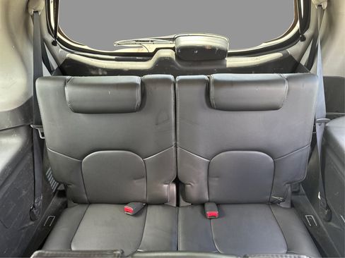 Used 2012 Nissan Pathfinder Silver AWD/4WD image 37