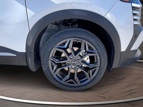 New 2026 Nissan Kicks SR w/ SR Premium Package image 12