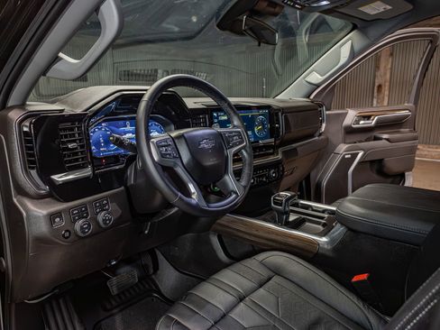 Used 2024 Chevrolet Silverado 1500 RST w/ All Star Edition Plus AWD/4WD image 16