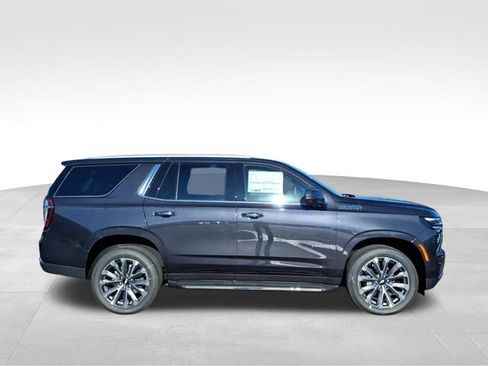 New 2026 Chevrolet Tahoe High Country w/ Sun And Tow Package AWD/4WD image 2