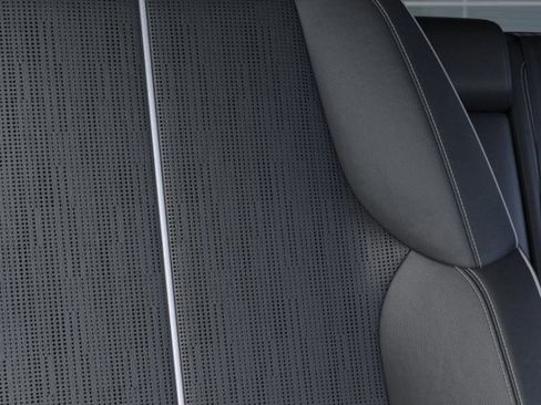 New 2025 Cadillac Optiq Luxury 2 w/ LPO, Floor Liner Package image 21