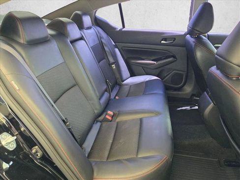 Used 2023 Nissan Altima 2.5 SR FWD image 21