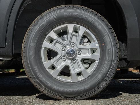 New 2025 RAM ProMaster 2500 w/ Quick Order Package 22G SLT image 14