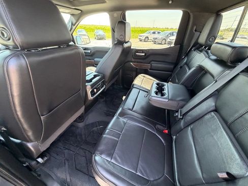Used 2020 Chevrolet Silverado 1500 High Country w/ Technology Package AWD/4WD image 29