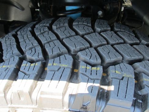 Used 2021 RAM 1500 Rebel w/ Rebel Level 1 Equipment Group AWD/4WD image 10
