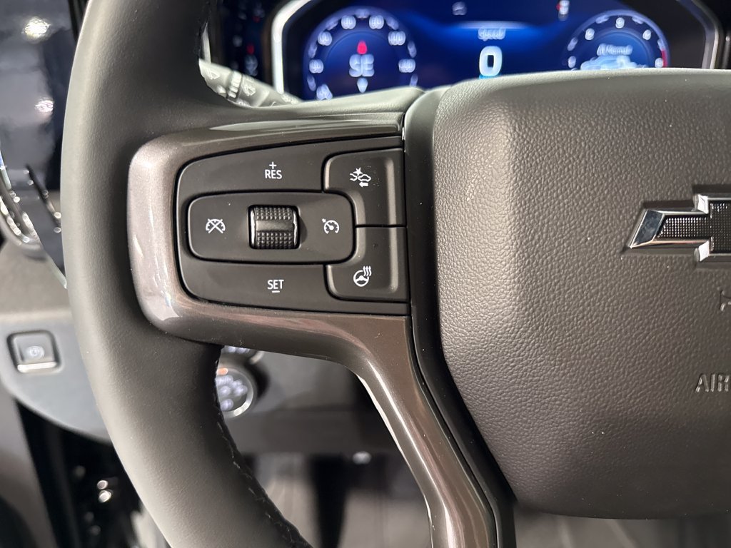 New 2026 Chevrolet Silverado 2500 ZR2 AWD/4WD image 5