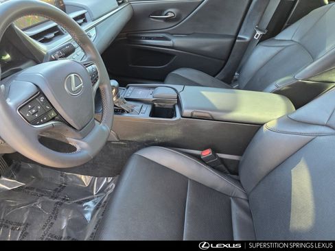 Certified 2021 Lexus ES 350 w/ Premium Package image 13