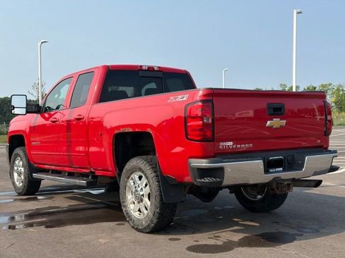 Used 2015 Chevrolet Silverado 2500 LT w/ LT Convenience Package AWD/4WD image 12