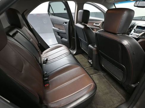 Used 2011 Chevrolet Equinox LT w/ Chrome Appearance Package image 39