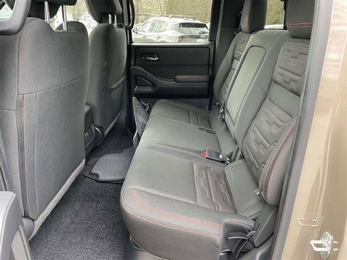 Used 2023 Nissan Frontier Pro-X w/ Technology Package image 13