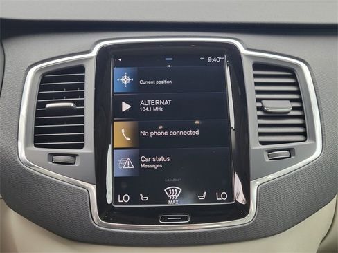 Used 2022 Volvo XC90 T5 Momentum w/ Climate Package image 21