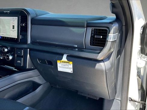 Used 2025 Ford F250 Platinum w/ FX4 Off-Road Package AWD/4WD image 14