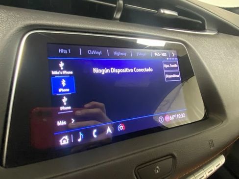 Used 2020 Cadillac XT4 Premium Luxury AWD/4WD image 19
