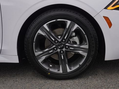 Used 2021 Kia K5 EX FWD image 10
