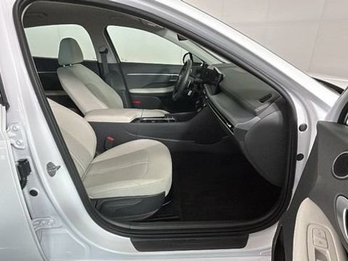 Certified 2026 Hyundai Sonata SEL FWD image 30